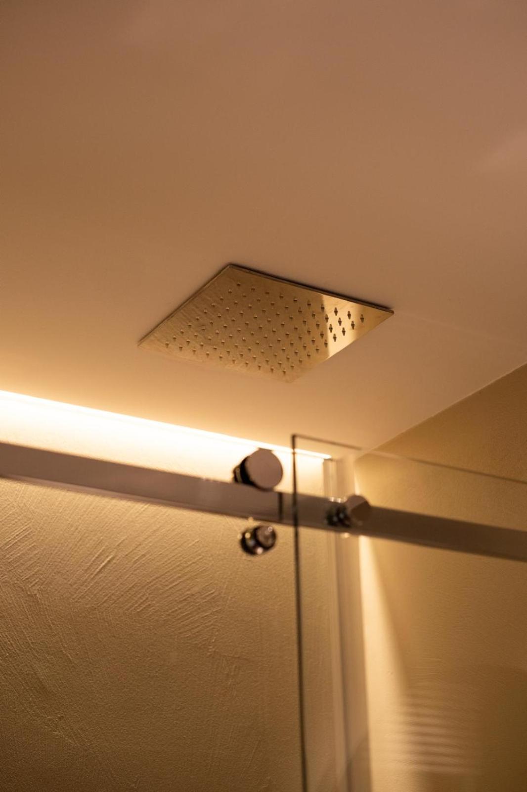 Riviera Apulian Rooms バーリ エクステリア 写真